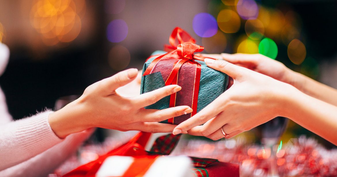 STUDY: 61% of Americans Want Cash for Christmas, But Don’t Want to Give It